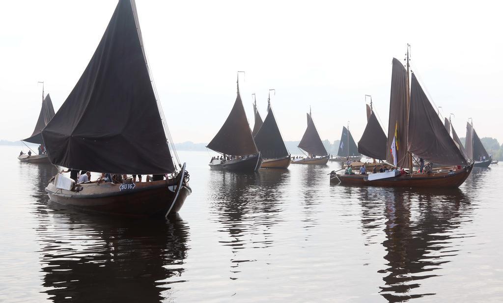 Hoevell Huizen Bagian luar foto